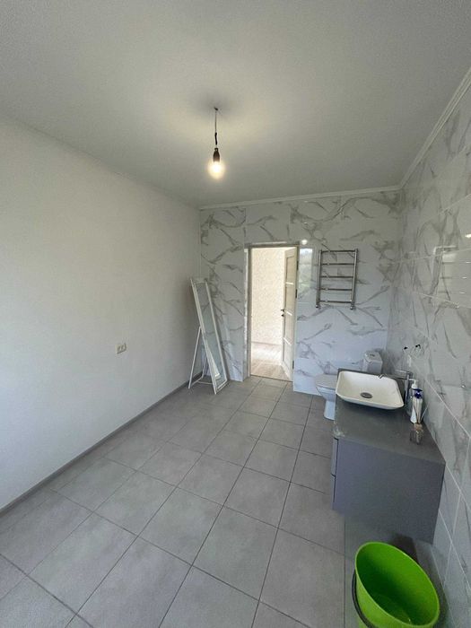 Довгострокова оренда будинку, масив Електроніка