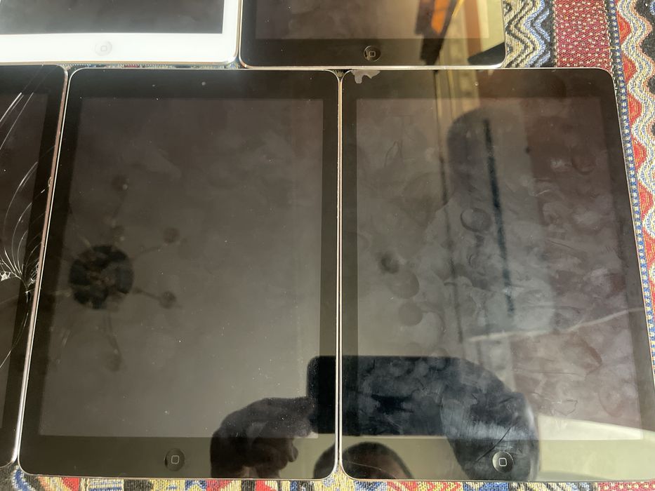 ipad A1474 на запчасти или под восстановление