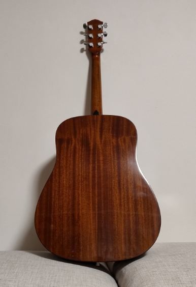 Gitara akustyczna Fender