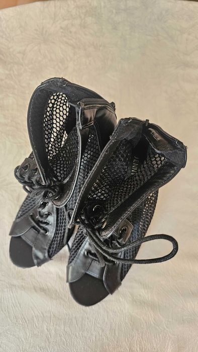 Buty do High Heels z siateczką + ochraniacze na obcasy