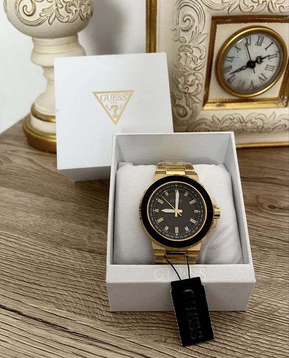 Stylowy zegarek Guess GW0426G2 Nowy