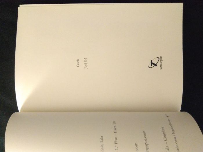 Raro - José Gil - Crash - Poesia