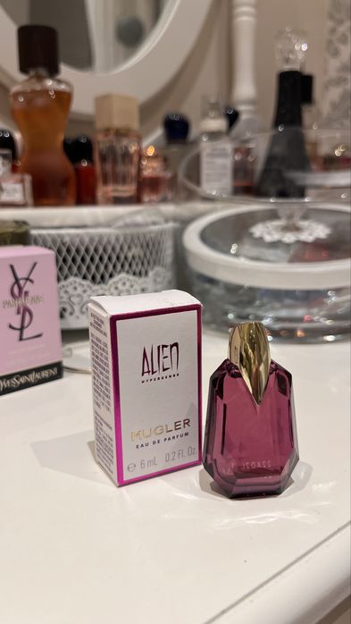 Miniarurka Mugler Alien Hypersense