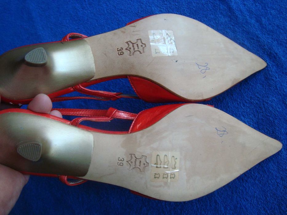 buty czółenka  skórzane Luciano Barachini roz 39 -Italia