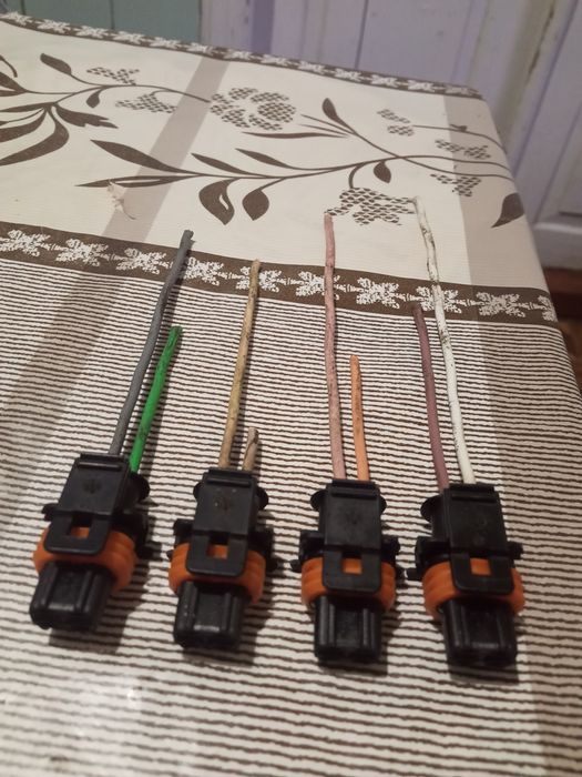 Продам разьемы на форсунки пьезо