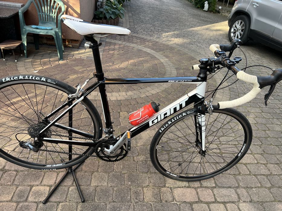 Rower szosowy Giant defy 5