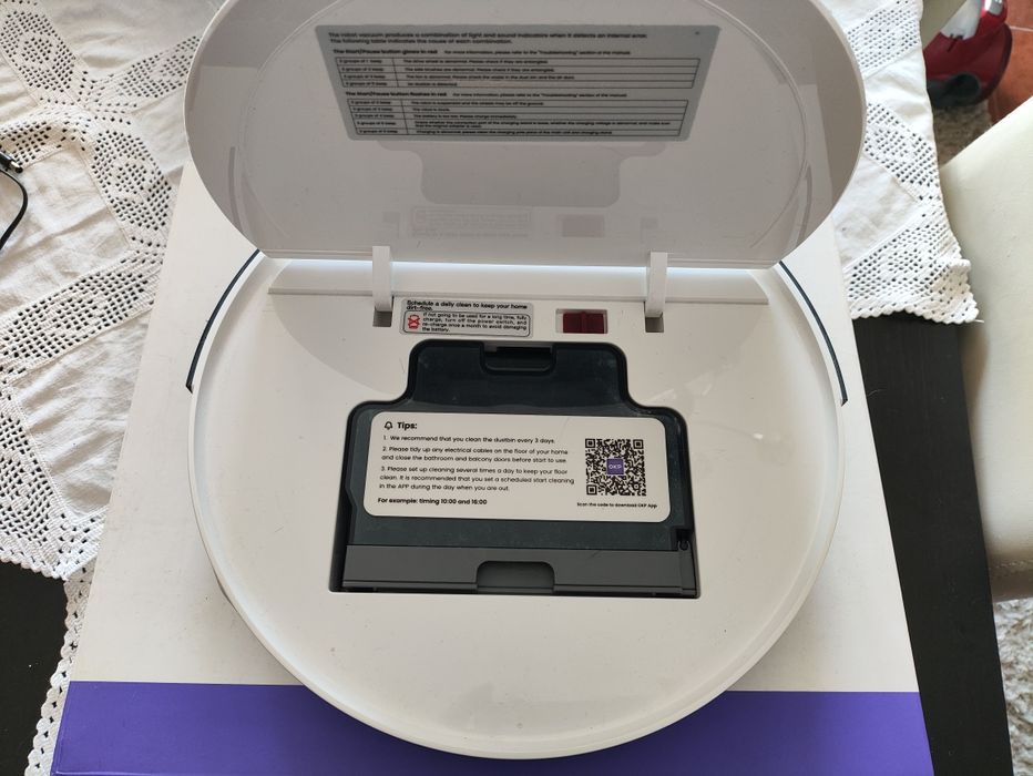 Robot aspirador OKP K5 (Como novo)