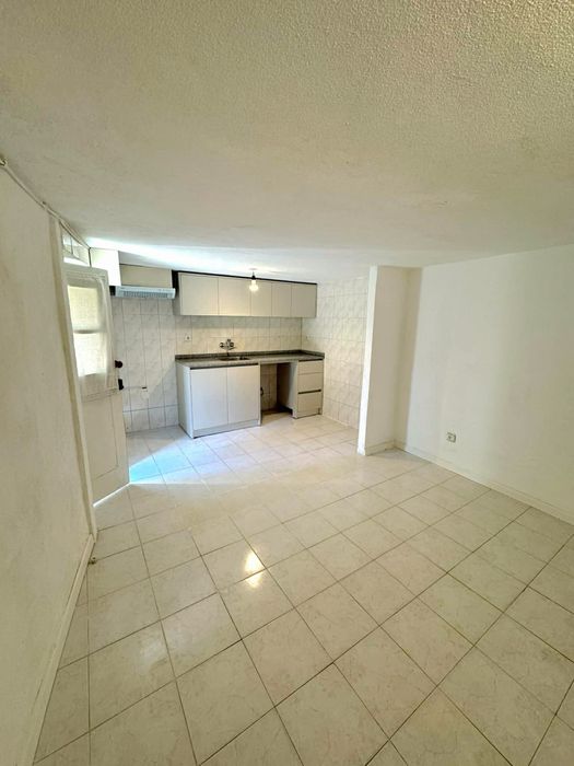 T1 Casa Térrea res-do-chao  - Maia