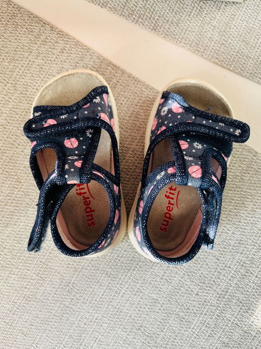 Sandałki SuperFit dla maluszka