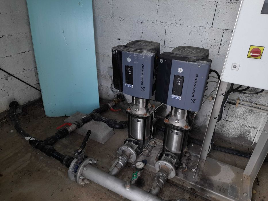 Bombas Grundfos de alta pressao automatizadas