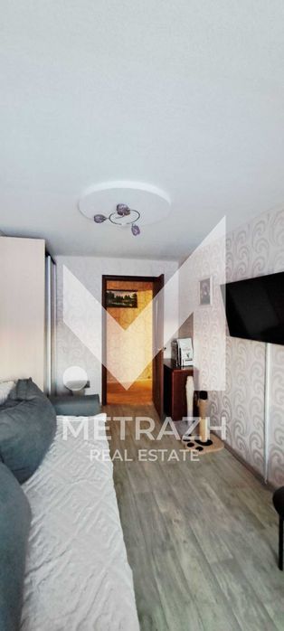 Продам 2КОМ квартира с капремонтом, 2 этаж, Новые Дома, Дворец спорта