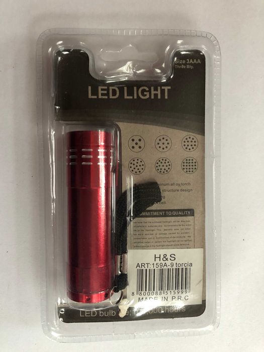 Latarka kieszonkowa wodoodporna LED na baterie 3x1,5V AAA