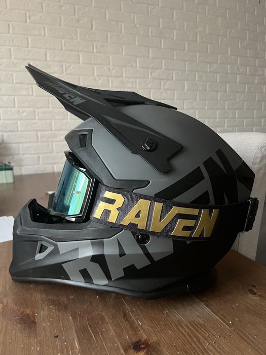 Sprzedam kask Raven