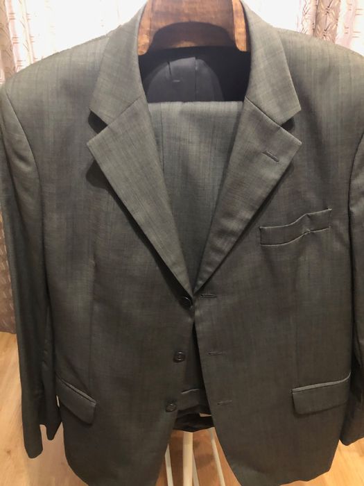 fato	decenio	56	italian design 100%lã	cinza