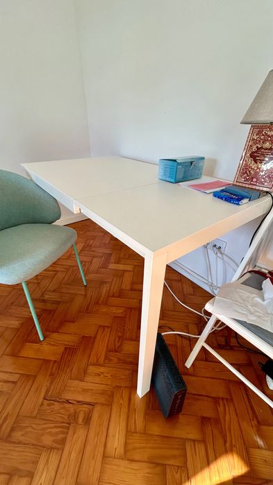 Mesa extensível branca