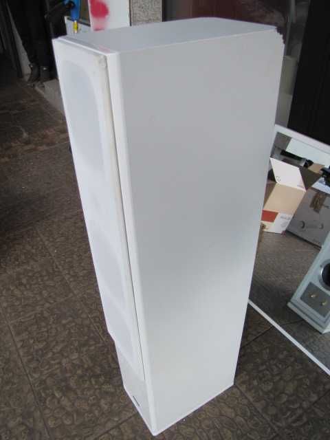 Linie-600-WH kolumna podłogowa 140W RMS pasywna biała