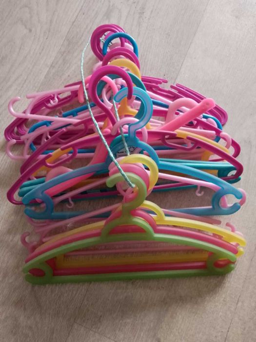 Вішалки тремпеля кольорові набір 20 szt