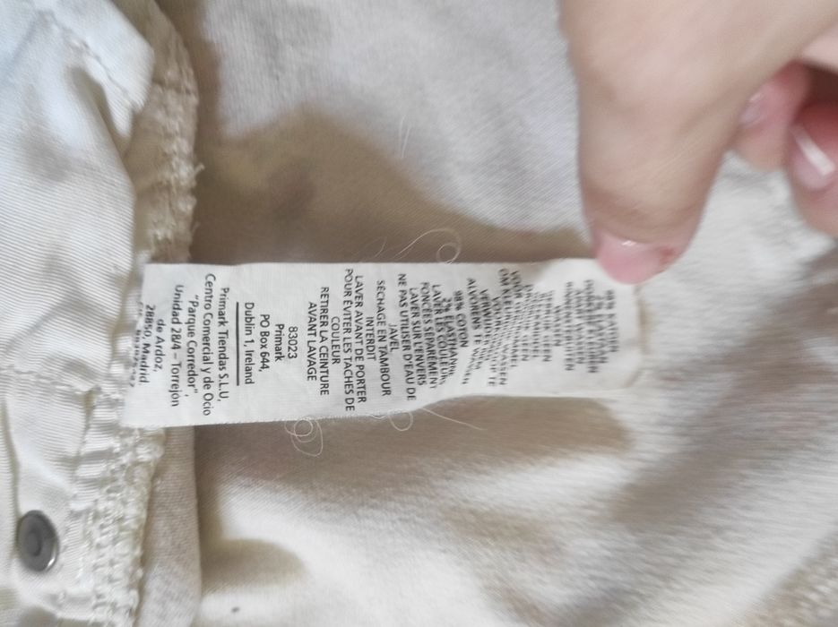 Джинсові шорти з квітковим принтом