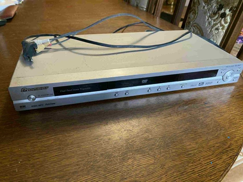 DVD плейер Pioneer DV-393-S