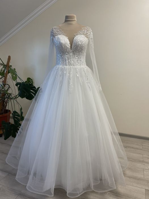 Расспродажа свадебных платьев