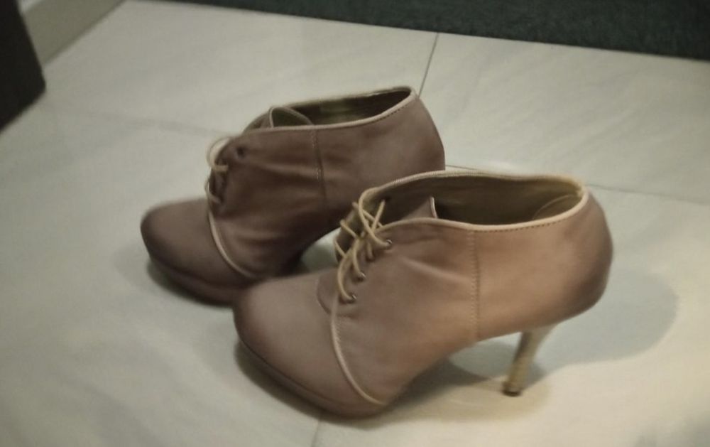 Buty skóra naturalana