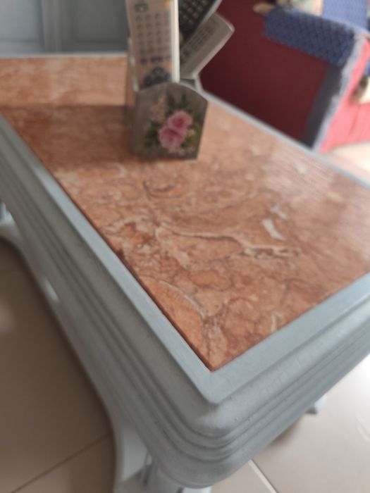 Mesa com pedra mármore