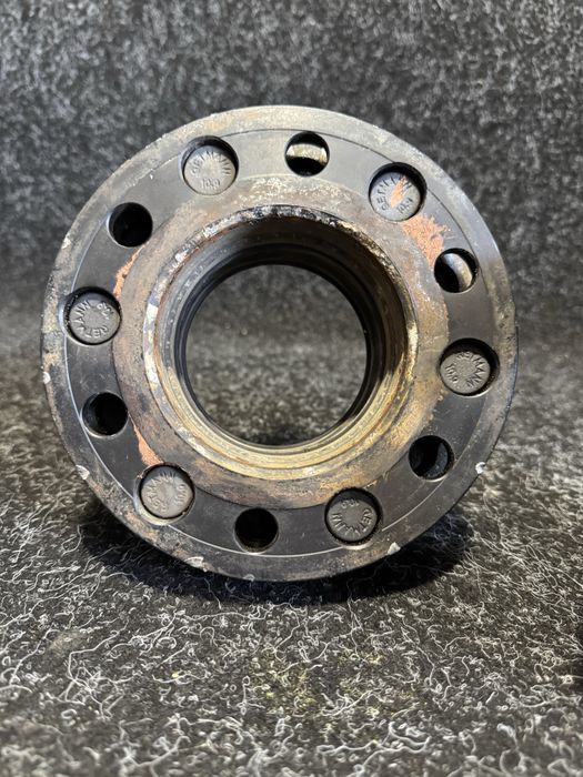 Проставки на Toyota Land Cruiser 300 25mm 6x139.7Dia95.1
