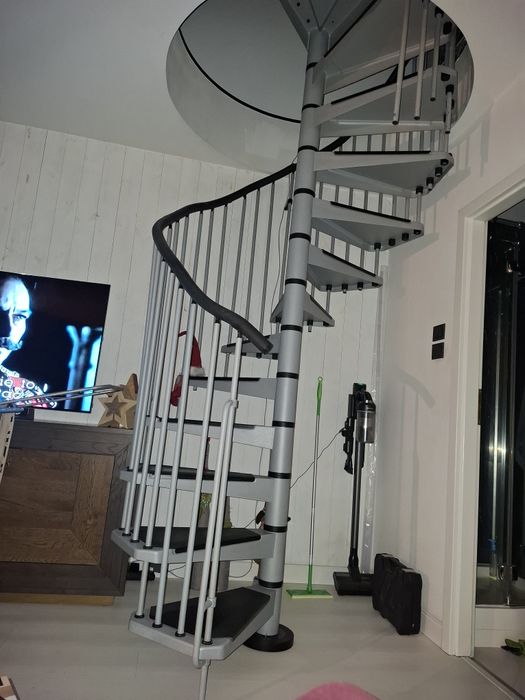 Sprzedam Schody  spiralne