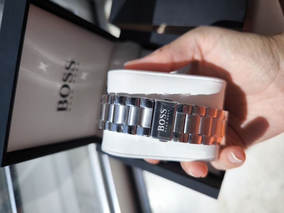 Vendo relógio Hugo Boss original bracelete prateada e mostrador azul