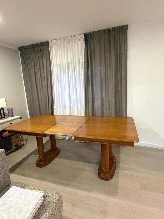 Mesa de Jantar extensivel - madeira maciça