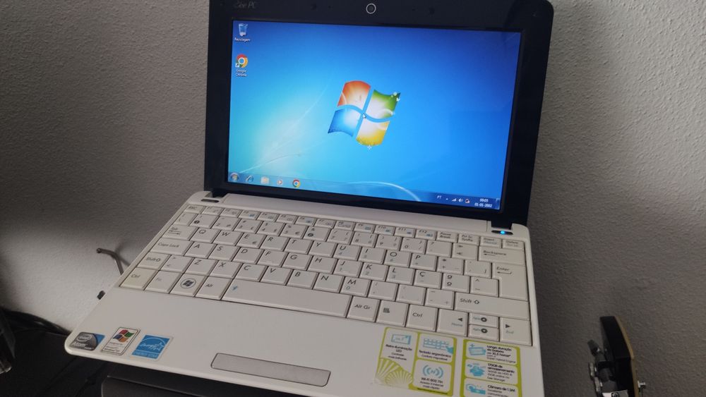 ASUS Eee portátil