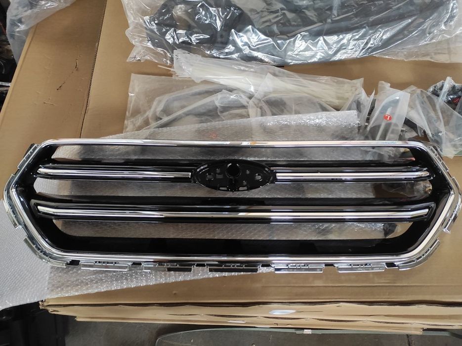 Ford Escape 2017 2018 2019 решетка радиатора Куга Форд Ескейп запчасти