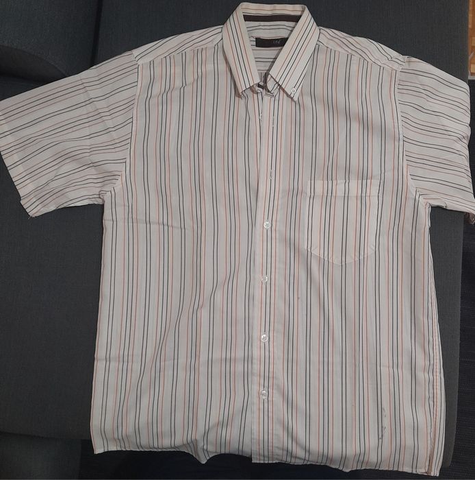 Camisas de manga curta