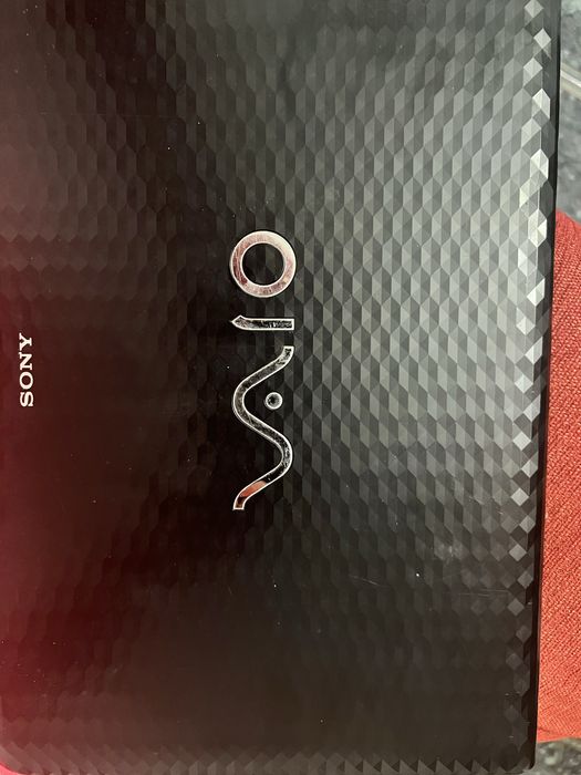 Lap top Sony VAIO VPCEG17FB  ótimo estado com carregador