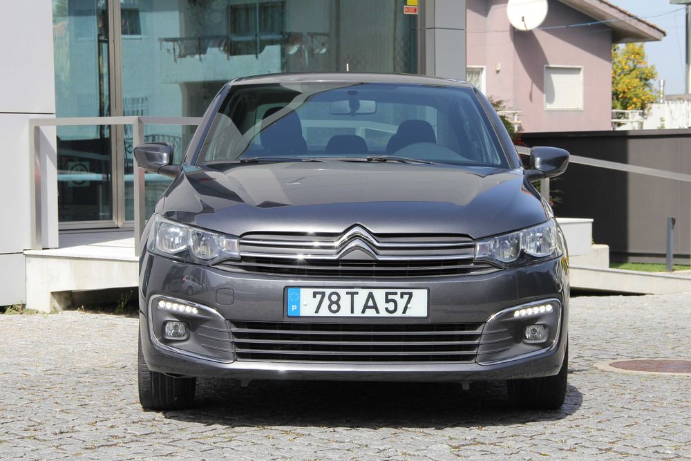 Citroën C-Elysée 1.2 PureTech Shine - Desde 83€/mês