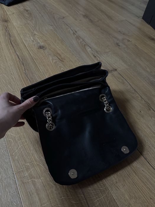 Крута сумка Guess