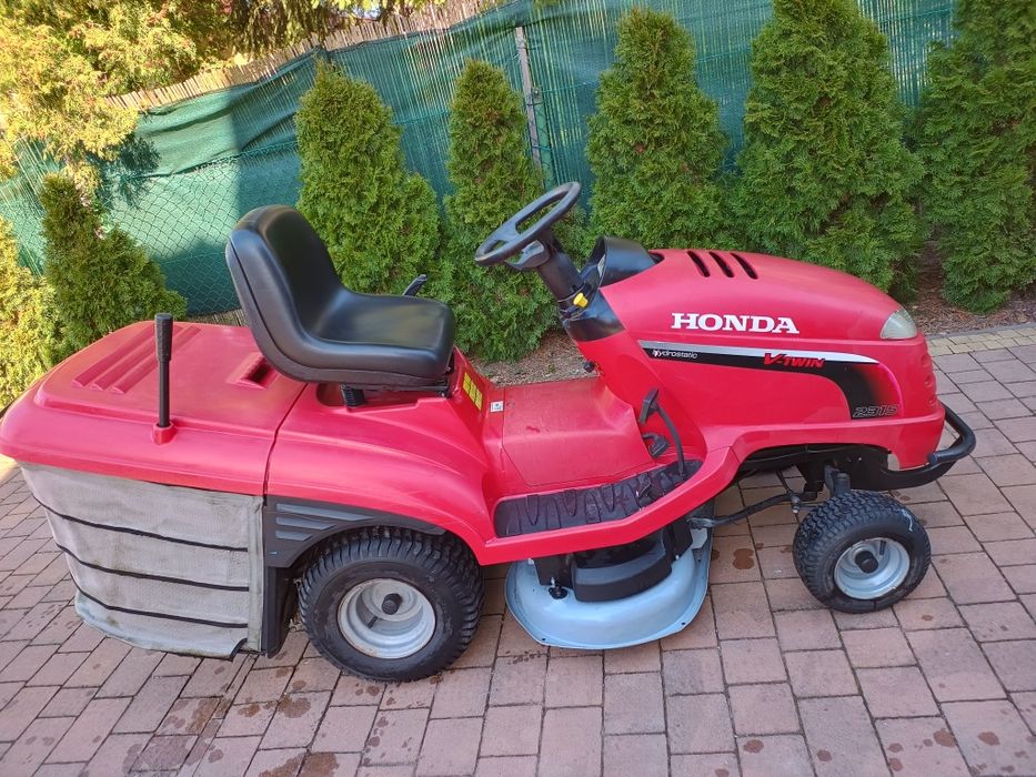 Traktorek kosiarka HONDA 16kM V-Twin napęd hydrostatic 2015r #Ładny Stan#