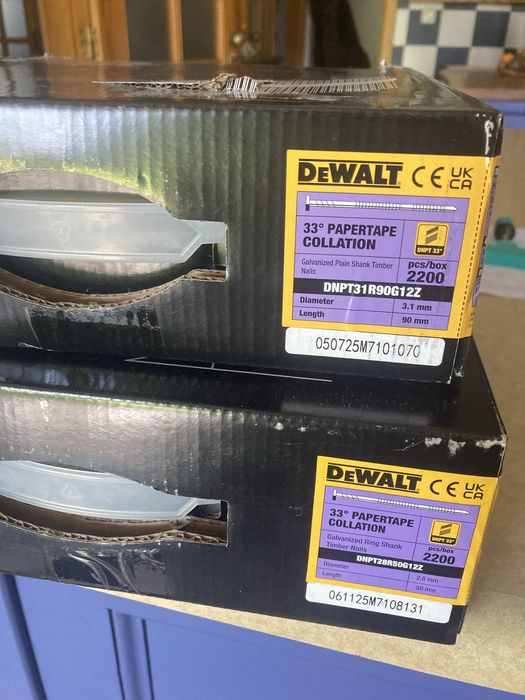 Pregos dewalt 33° galvanizados ring 3.1 x 90mm e 2.8 x 50mm