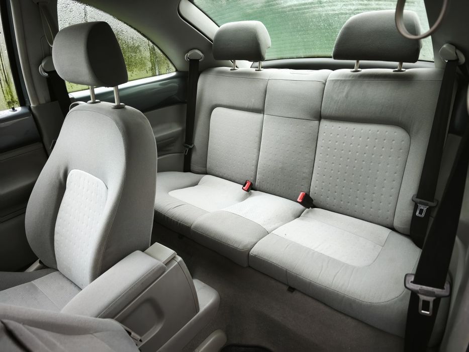 VW Volkswagen New Beetle