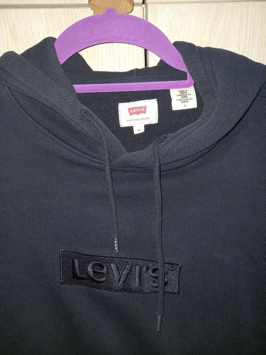 Bluza levis rozmiar m 2 sztuki