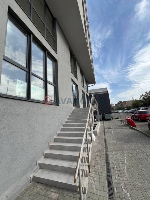 Комерційне приміщення, Фасад, ЖК Метро парк, вул. Кам'янська 127А