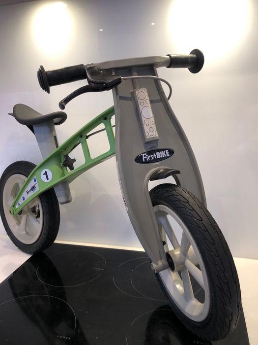 Dziecięcy rowerek biegowy FirstBike