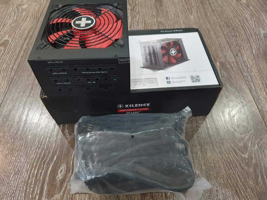 Блок живлення Xilence XP1250 MR9