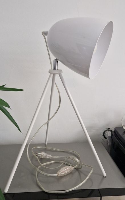 Lampa stołowa lampka nocna biała z żarówką