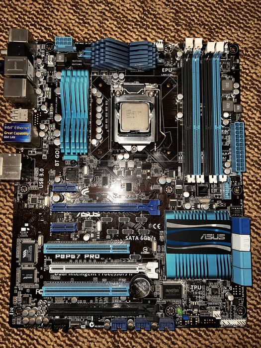 Материнка p8p67 pro с процессором