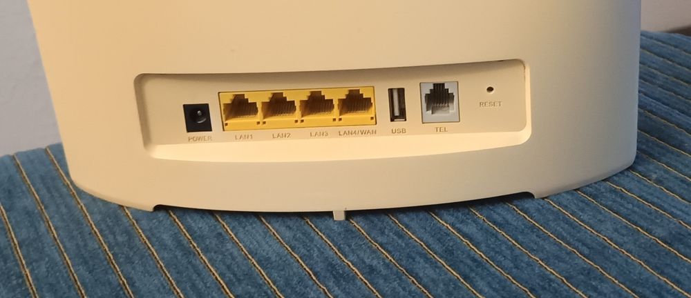 Router Huawei B525s-23a 4G LTE 300mbts. Qualquer cartão SIM.