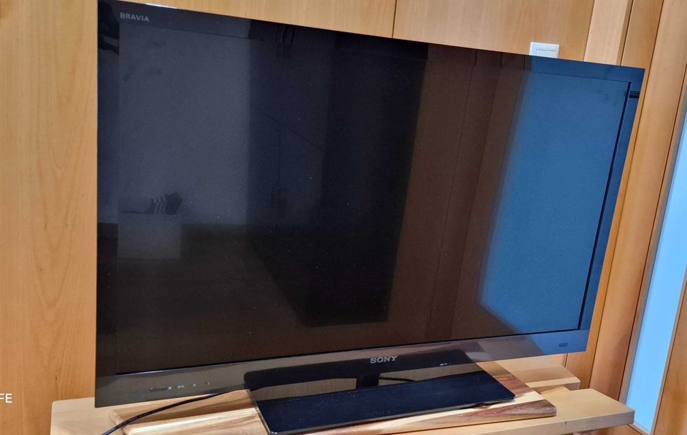 TV Sony Bravia 40" bem estimada