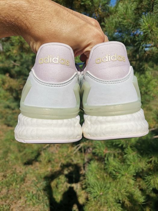 Кросівки Adidas Nebzed Super Boost Cloud