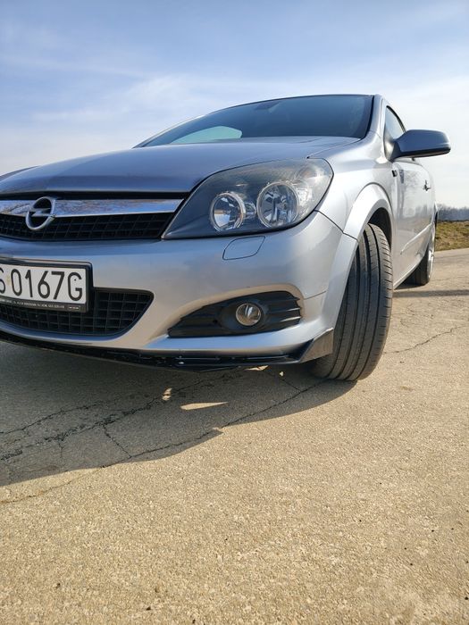 Opel Astra H Gtc