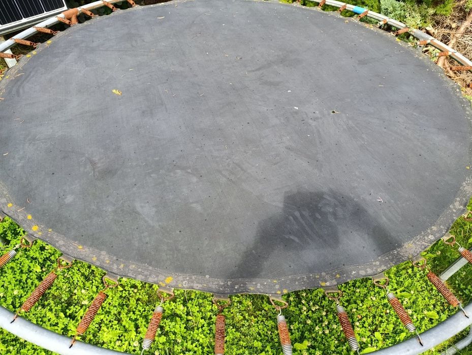 Trampolina o wymiarach 2.20cm